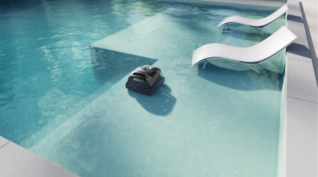 Čištění schodů a mělkých částí Beatbot Sora P3