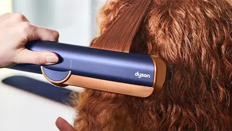 Dyson Airstrait vědecký princip úpravy vlasů