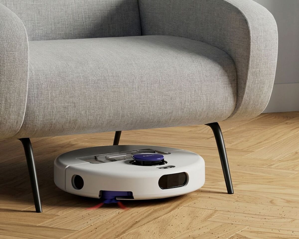 Uklidí i pod nábytkem – Dyson R1 Nurovi Dry