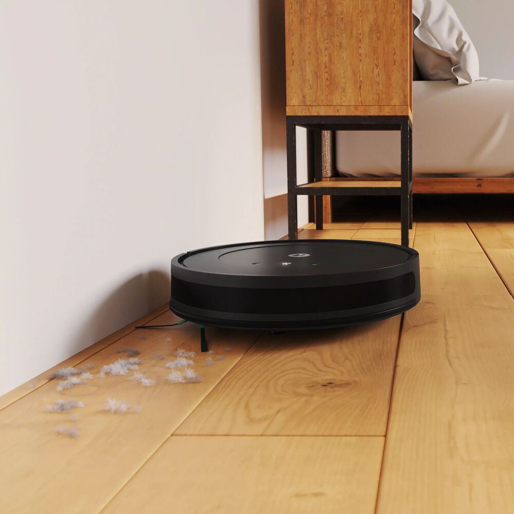 Roomba Combo Essential - nejlepší úklid podél stěn a v rozích