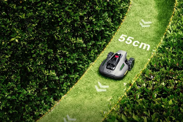 Robotická sekačka Mammotion YUKA 2 mini 800 - úzké průchody