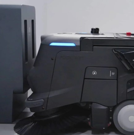 Automatické dokování a nabíjení