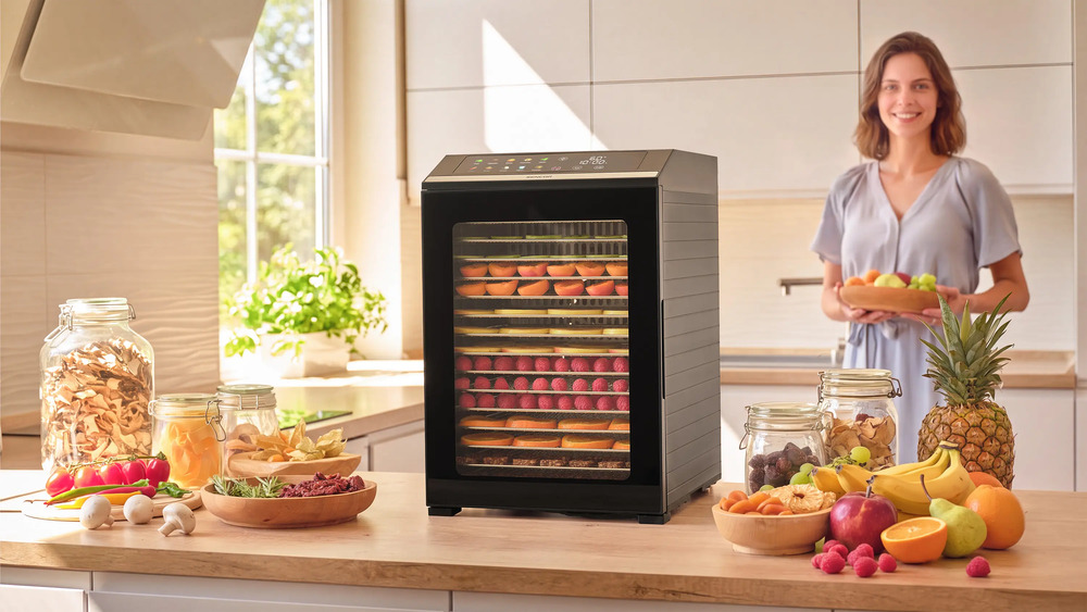 Sušička potravin Sencor SFD 8300BK