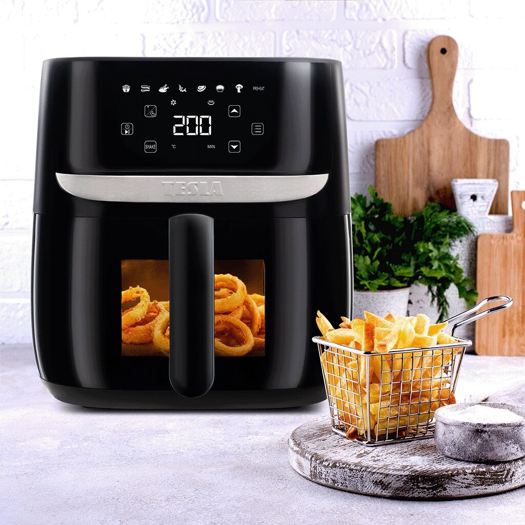 Funkce Protřepání jídla v horkovzdušné fritéze TESLA AirCook Q55 XL Pro