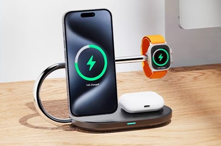 Praktické využití MagPak 3-in-1 nabíjecí stanice