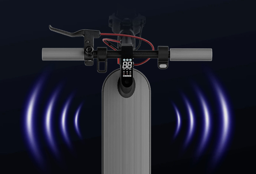 Xiaomi Electric Scooter 4 EU Inteligentní šestiosý gyroskopický snímač ACC umožňuje vyšší bezpečnost